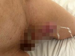 馬用興奮剤を飲まされてカウパー垂れ流すカワイイ小さな男の娘 こはく(3)